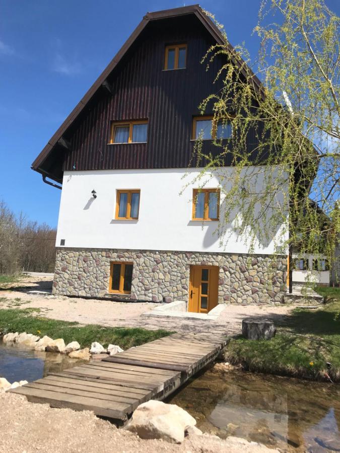 Rustic Inn River Prijeboj Luaran gambar